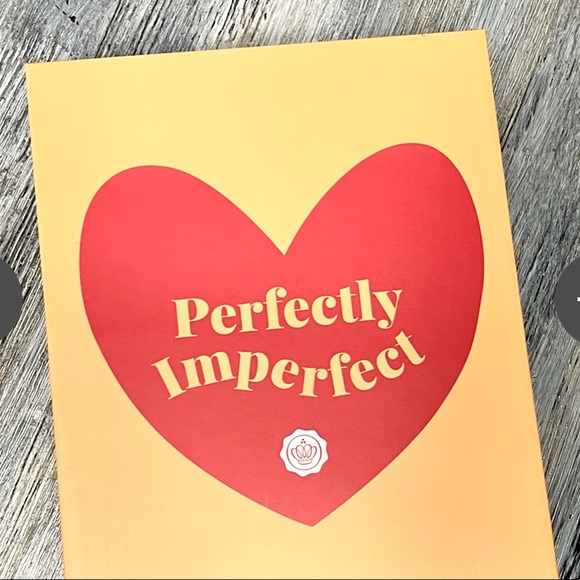 GLOSSYBOX ORANGE LIMITED EDITION STORAGE BOX - Picture 8 of 8